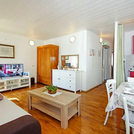 Villa Igrane Apartment Igrane