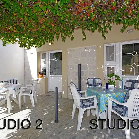 Villa Igrane * イグラネ