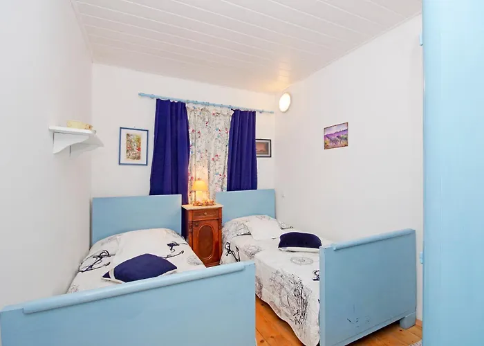 Villa Igrane شقة *