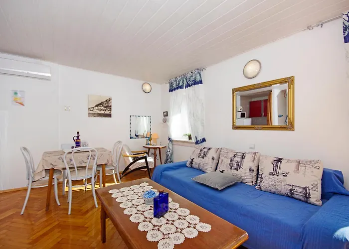 Villa Igrane شقة *